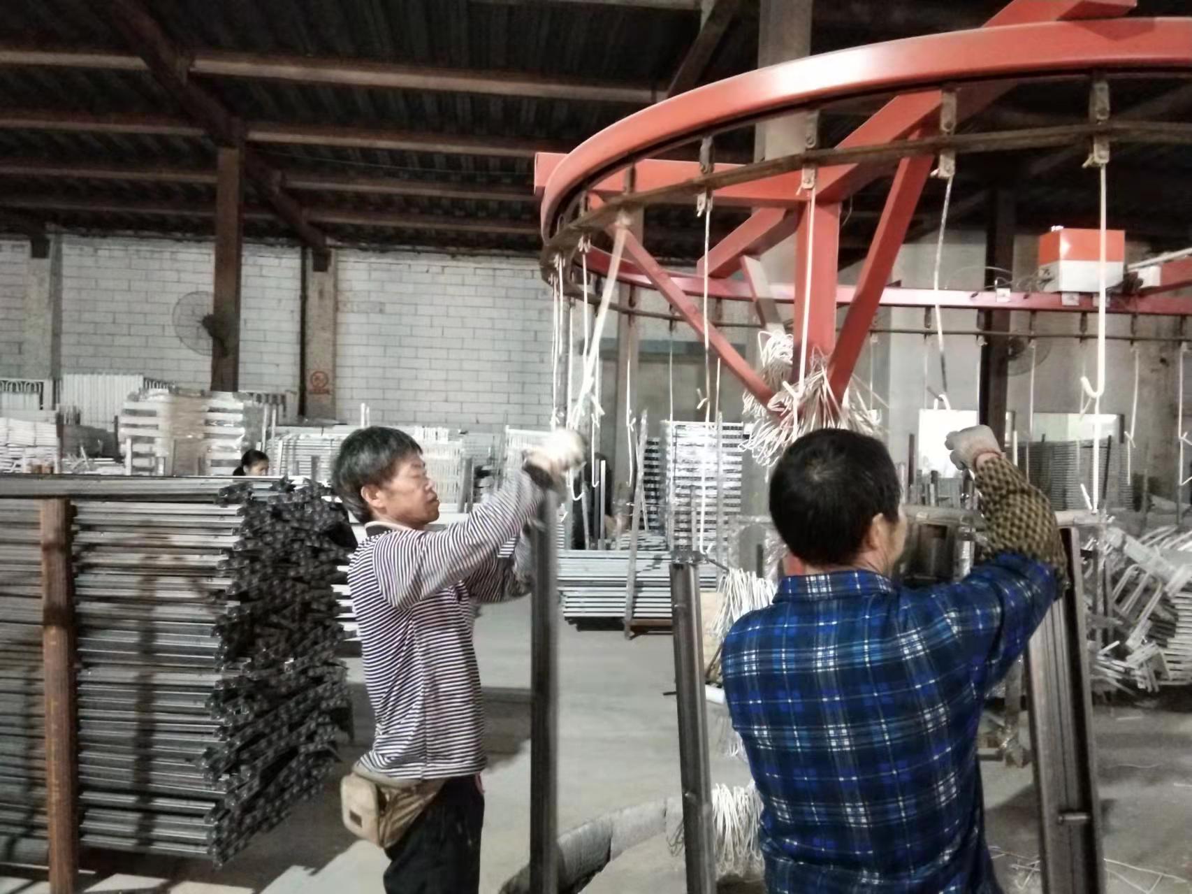 為什么鐵床廠家不愿意接工地的單？